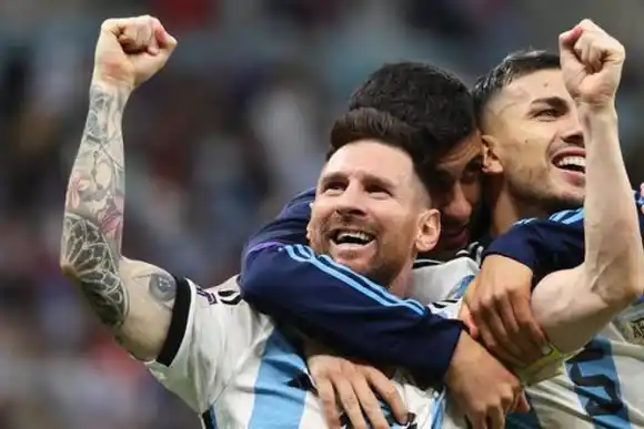 La columna de un diario inglés sobre Lionel Messi: “Un emblema de la fragilidad transitoria de la belleza humana"