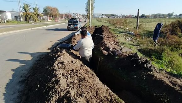Servicios Públicos amplía la red de agua en Arcor, Futuro y Nuestro Sueño