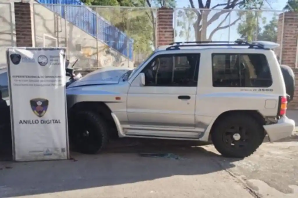 La feroz persecución terminó con un empresario detenido.