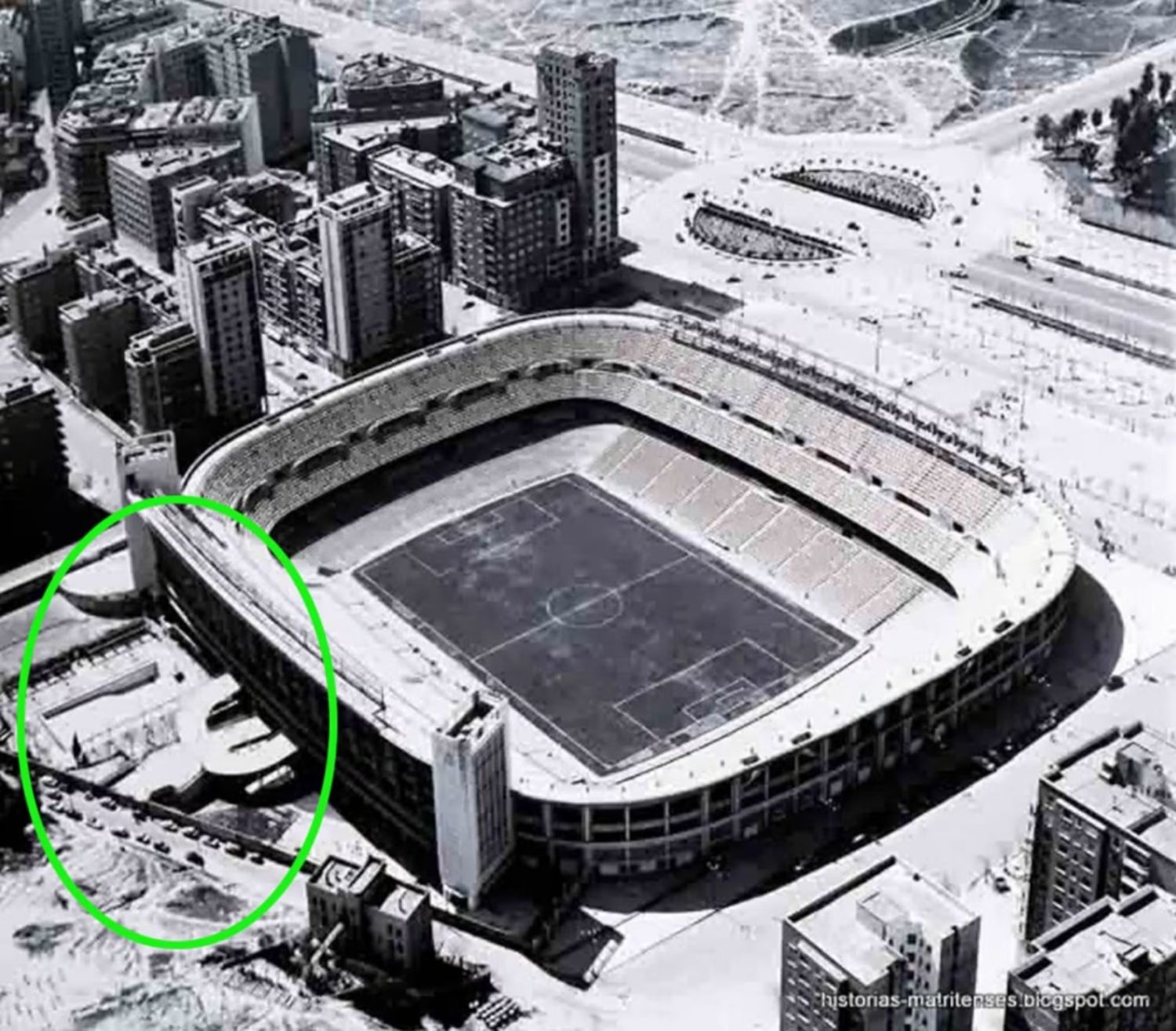 Esquina del Bernabeú - Interna 1