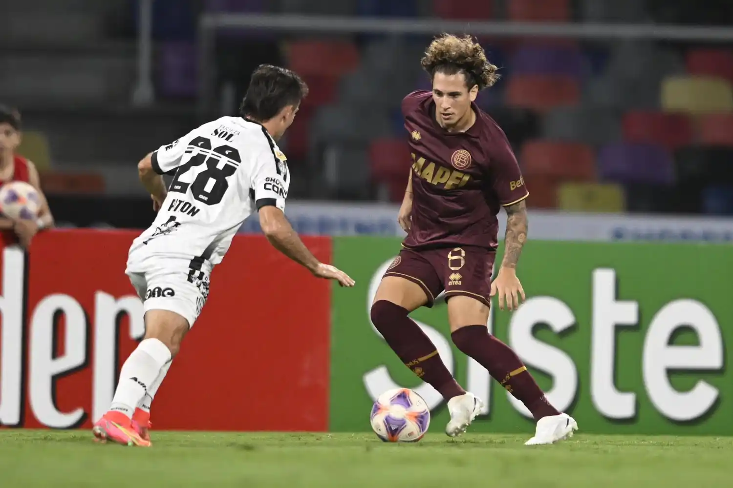 Lanús rescató un empate