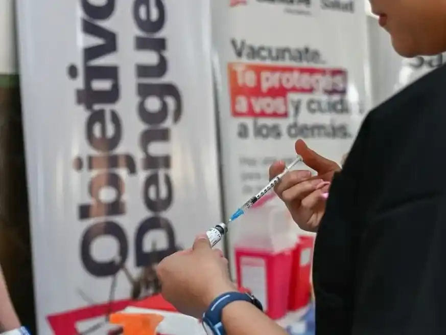 El 9 de diciembre se inició la colocación de segundas dosis de la vacuna contra el dengue.