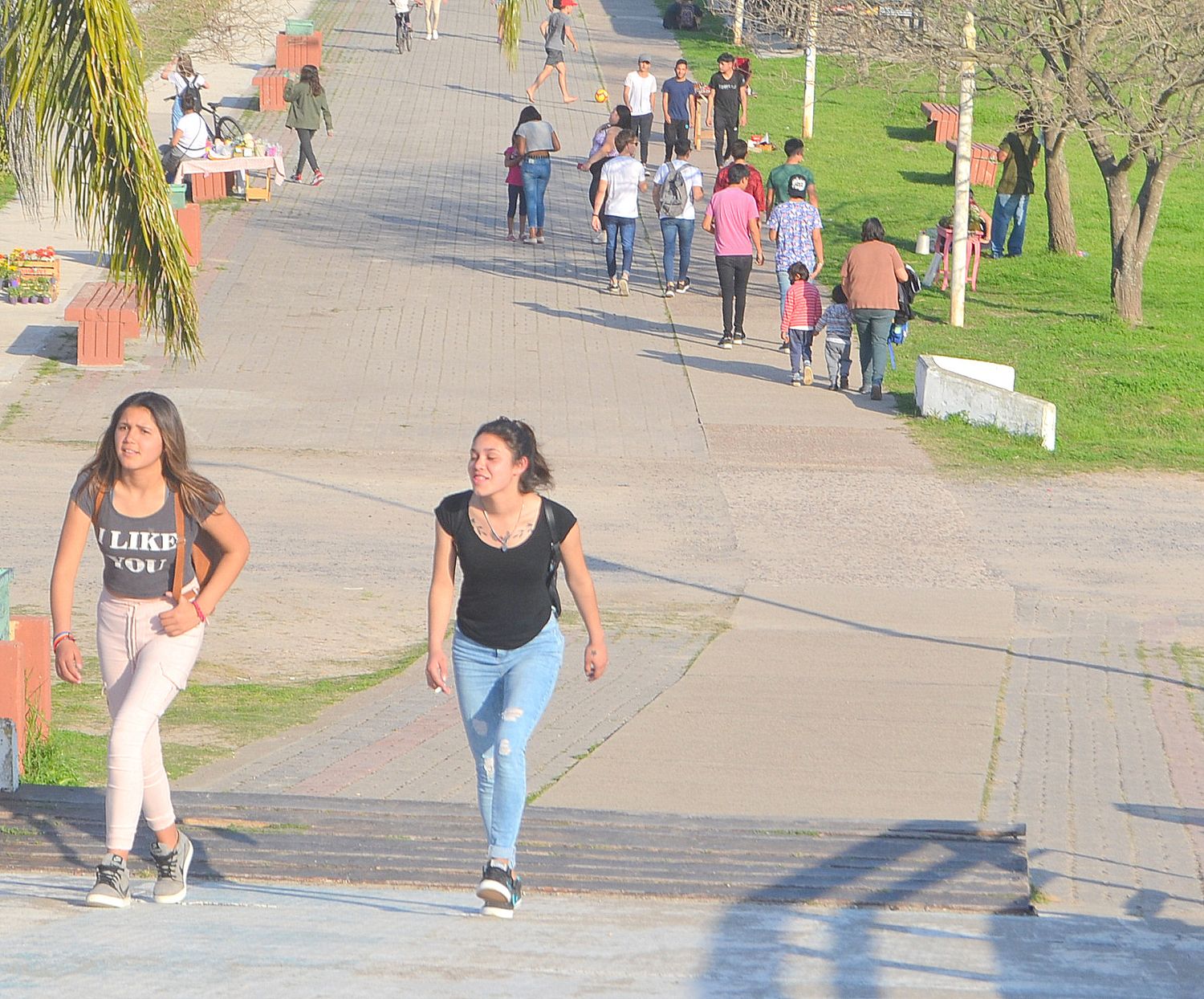 Calor: continuará el fin de semana y se espera lluvia