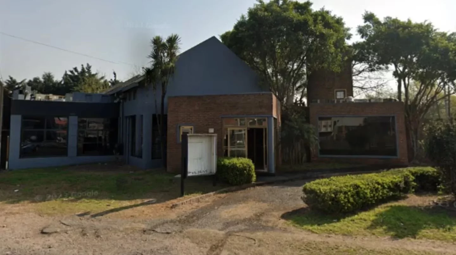 "Tríos" y "parejas": Clausuraron un bar en Ituzaingó dedicado a fiestas sexuales