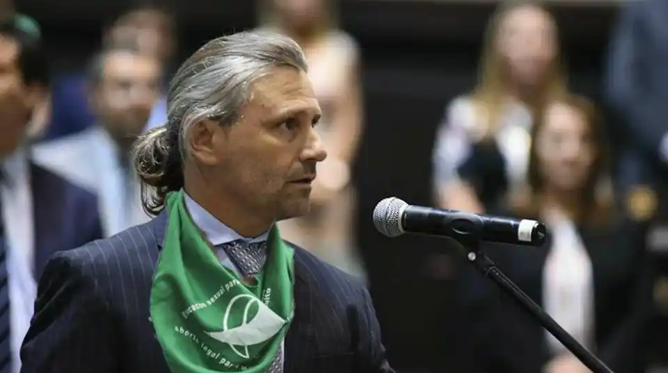Fuerte repudio contra Marcos Di Palma por sus declaraciones sobre la legalización del aborto