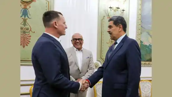 Así fue la reunión entre enviado de Trump y Maduro (+Video)