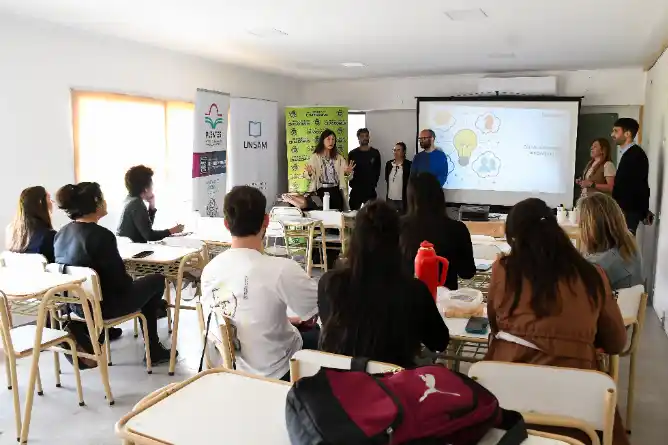 La actividad se llevó a cabo en el Centro Universitario de Chascomús