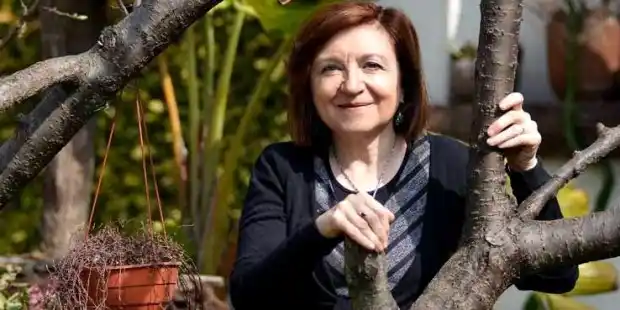 «Toda literatura se realiza en los otros»