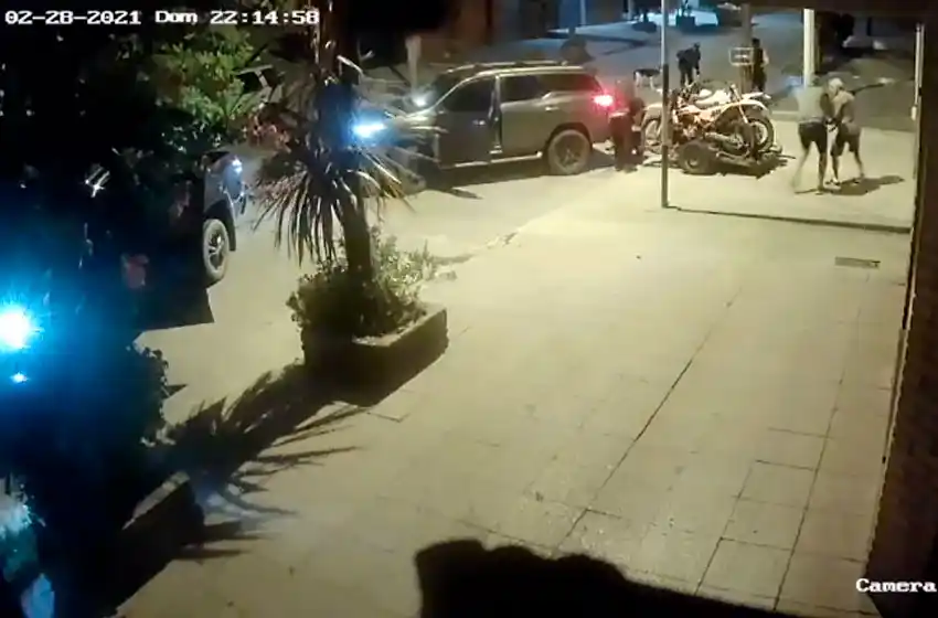 Video: así robaron una camioneta y tres motos de Enduro en Mar del Plata