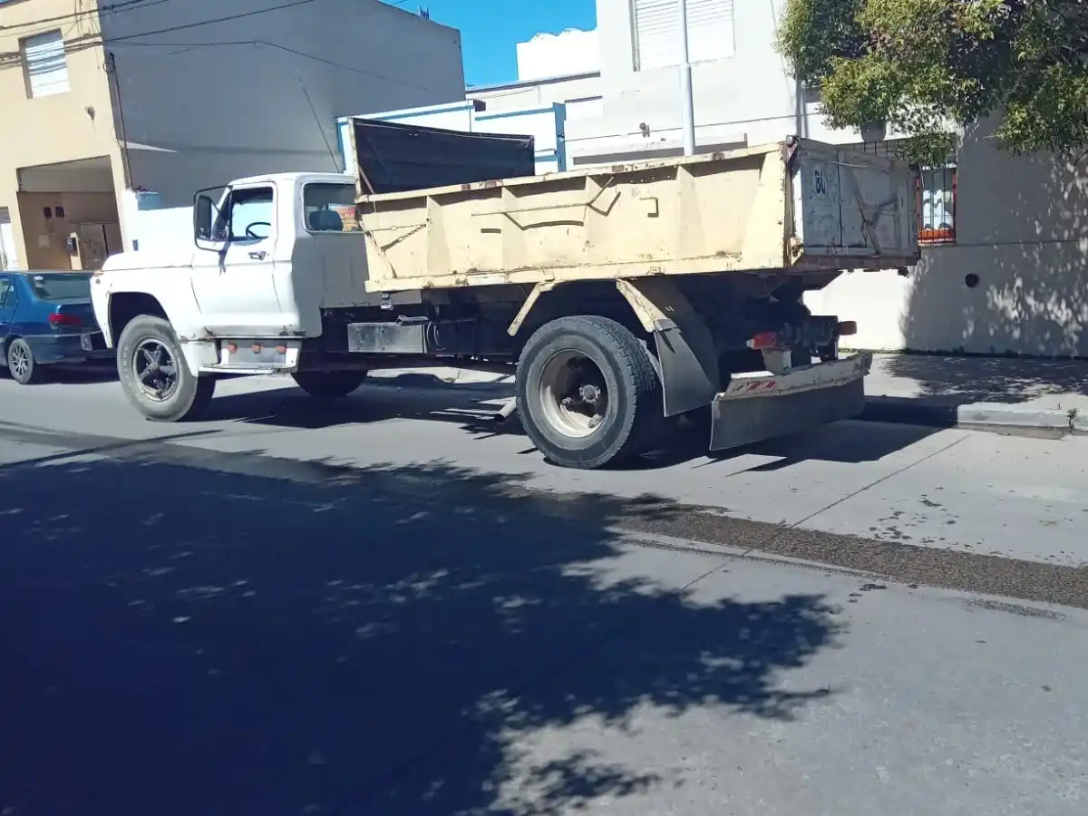 El accidente se produjo en Moreno y Montiel.