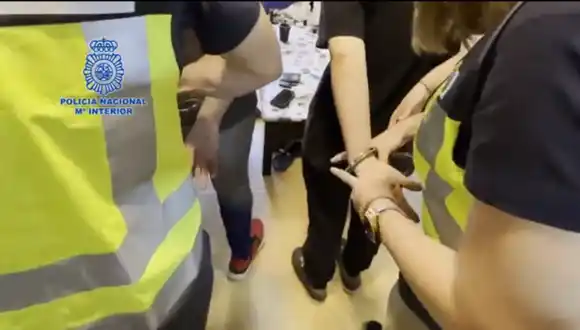 CONOZCA MÁS del venezolano detenido en España tras ABUSAR y ofrecer a su hija de meses a pedófilos