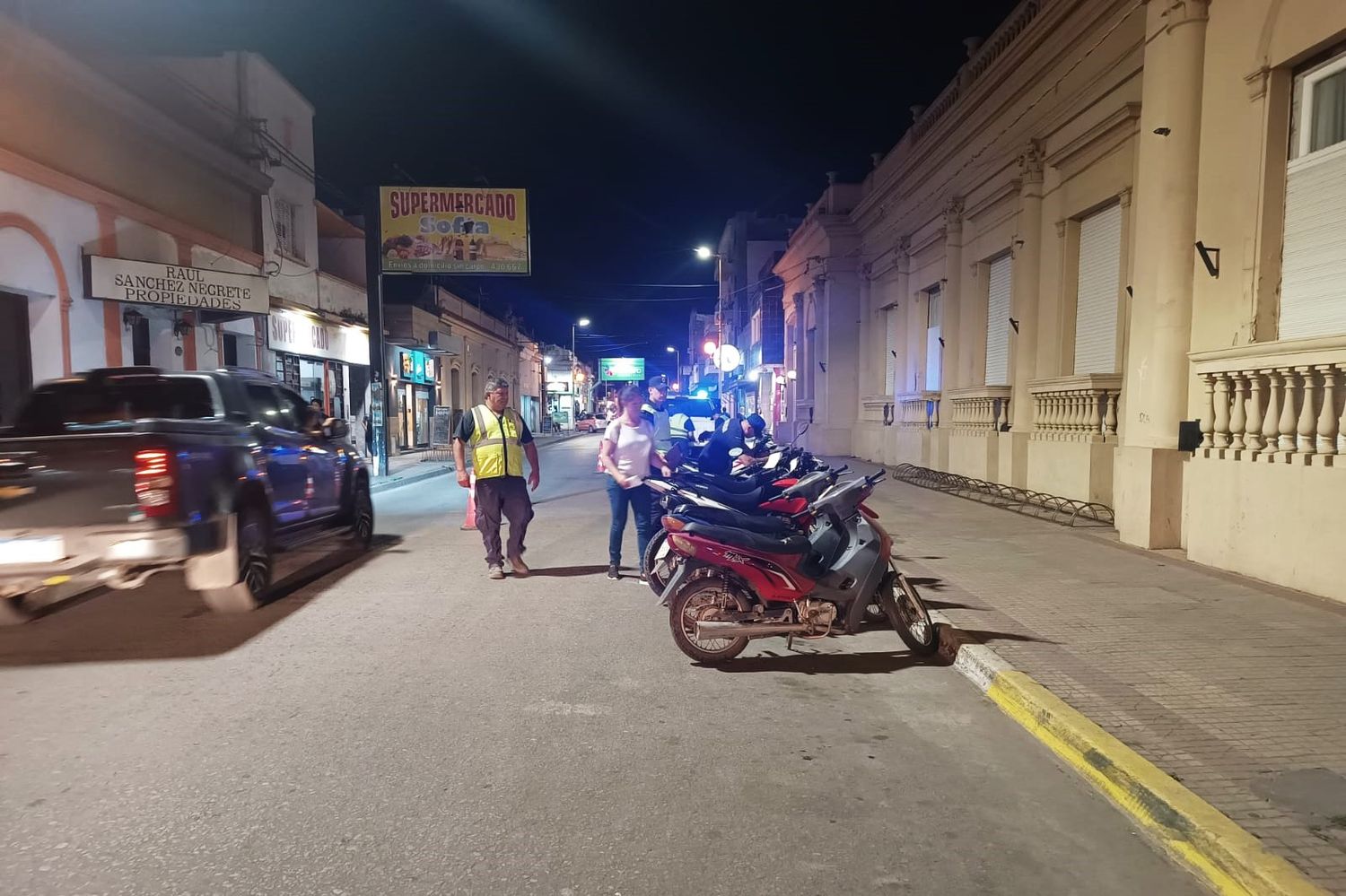 Operativos de tránsito: 18 motos secuestradas y dos autos trasladados por mal estacionamiento