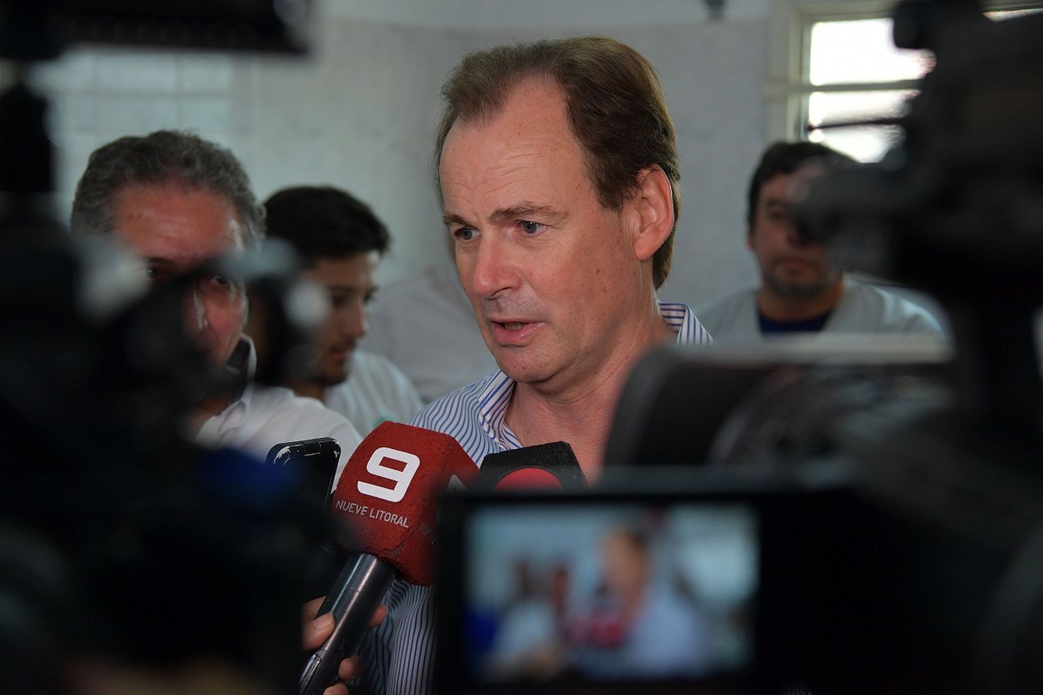 Bordet coincidió en que el presupuesto nacional debe ser tratado tras las elecciones