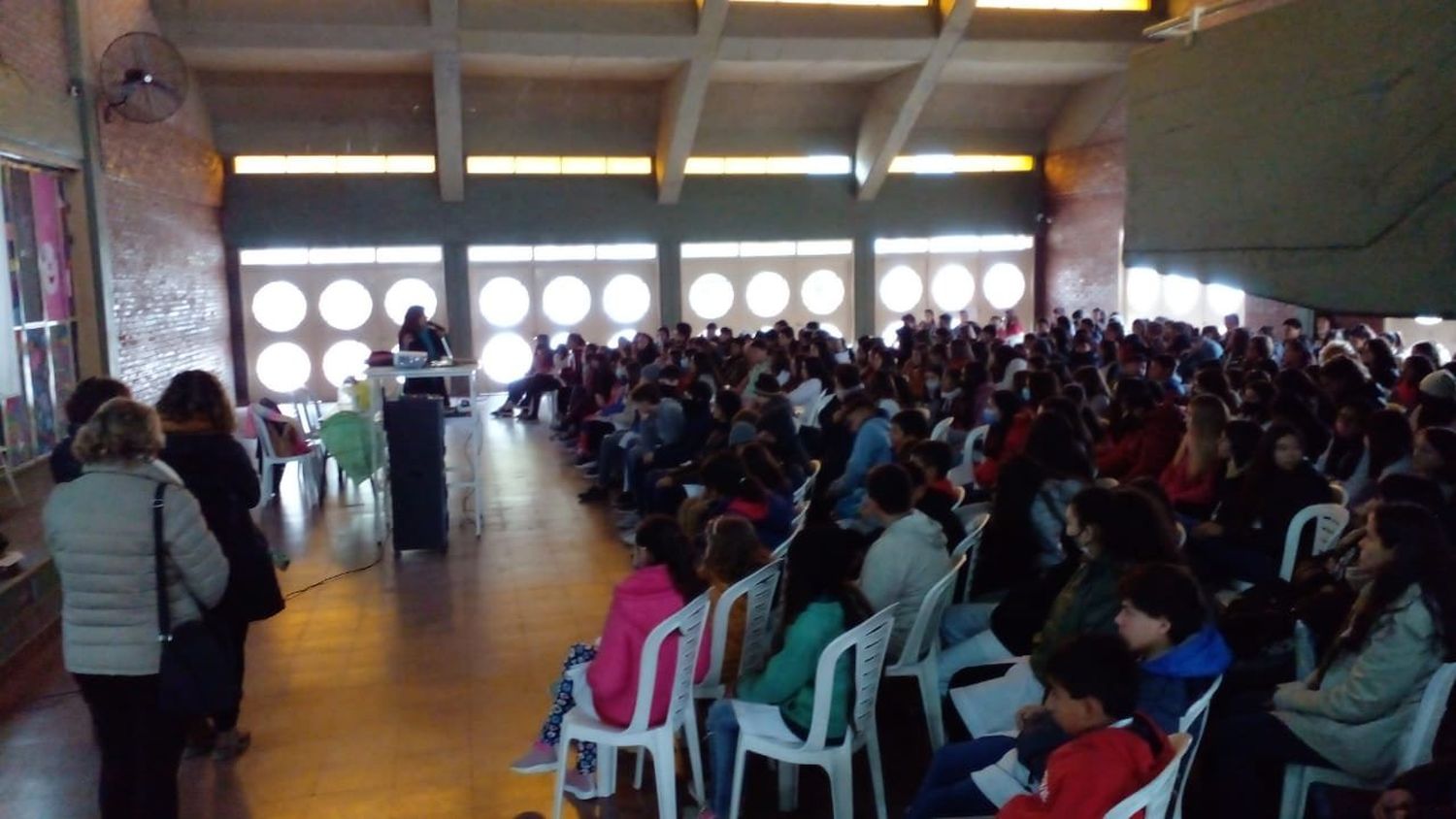 Medidas Ecoambientales:el Municipio brinda charlas en escuelas