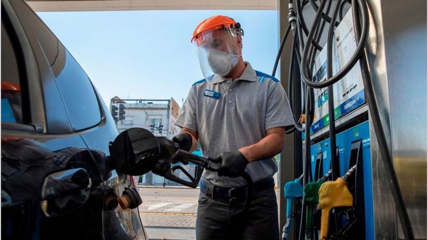 Ya rige nuevo aumento de los combustibles de YPF