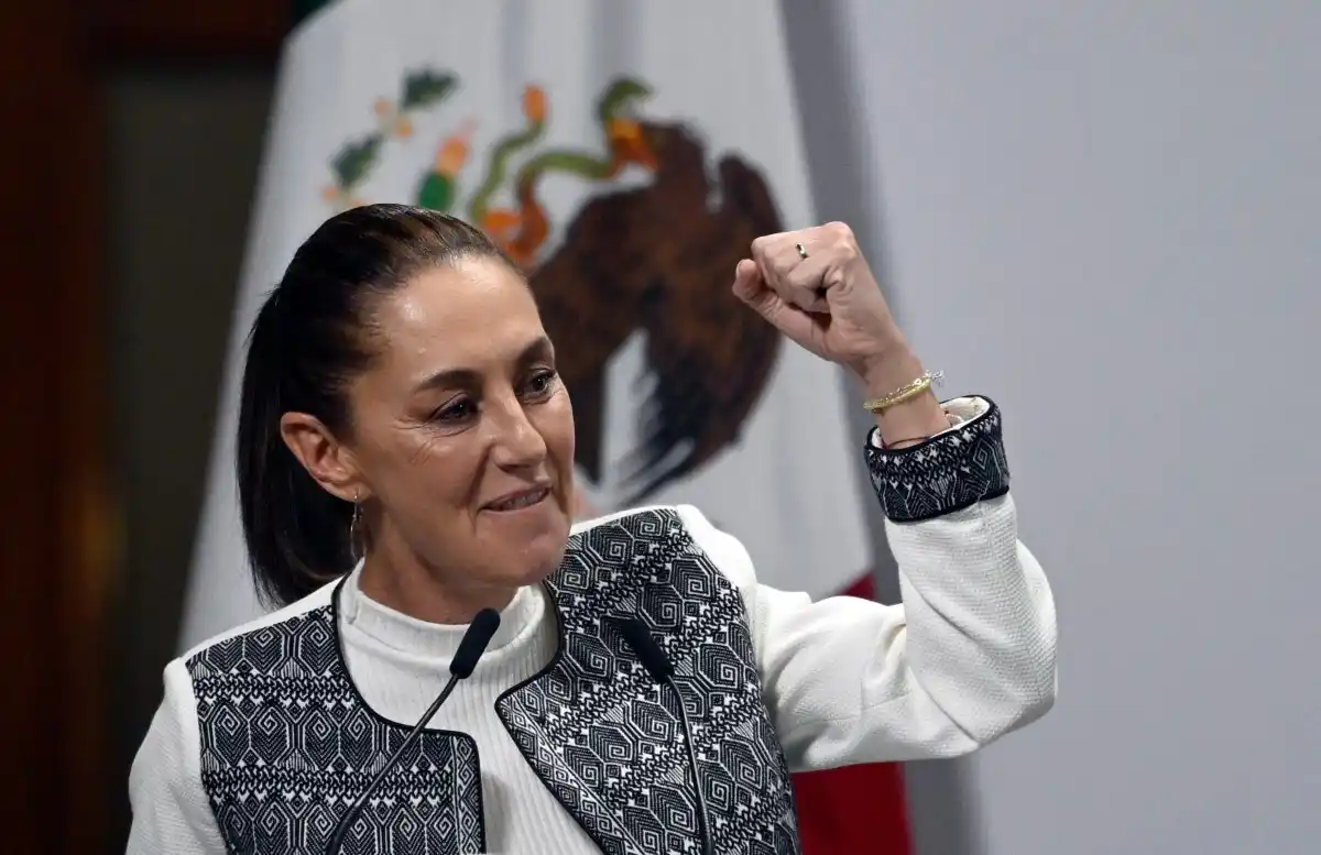 ¡NO LA PERDONARON!  Presidenta de México confirma hackeo de su teléfono y correo electrónico (+Video)