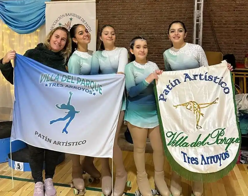 Destacada actuación de patinadoras de Villa del Parque en Bahía Blanca