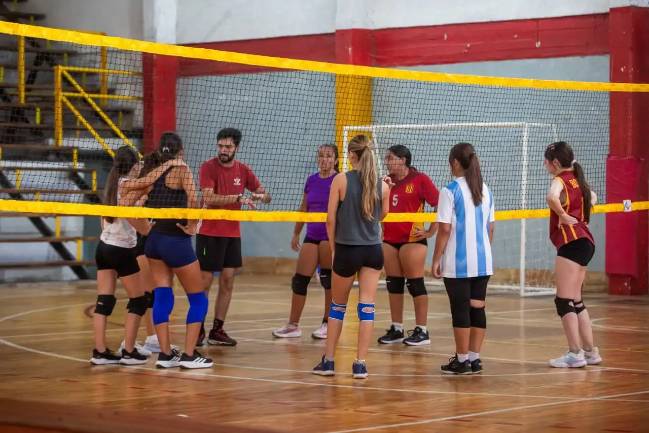 El programa contempla la entrega de vouchers mensuales para que chicos de entre 6 y 17 años puedan costear las cuotas de estas actividades en instituciones adheridas.