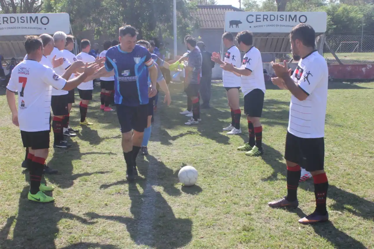 Arrancó el Torneo Oficial y Juventud estrenó el título ganando el clásico