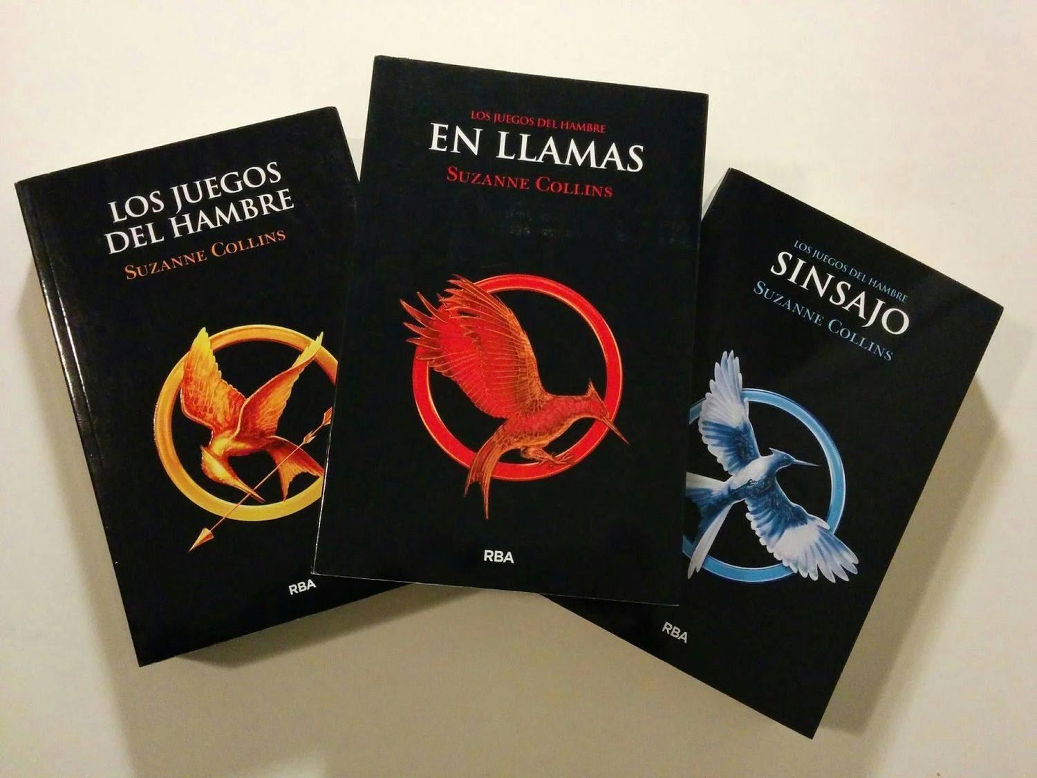 "Los Juegos del Hambre" de Suzanne Collins