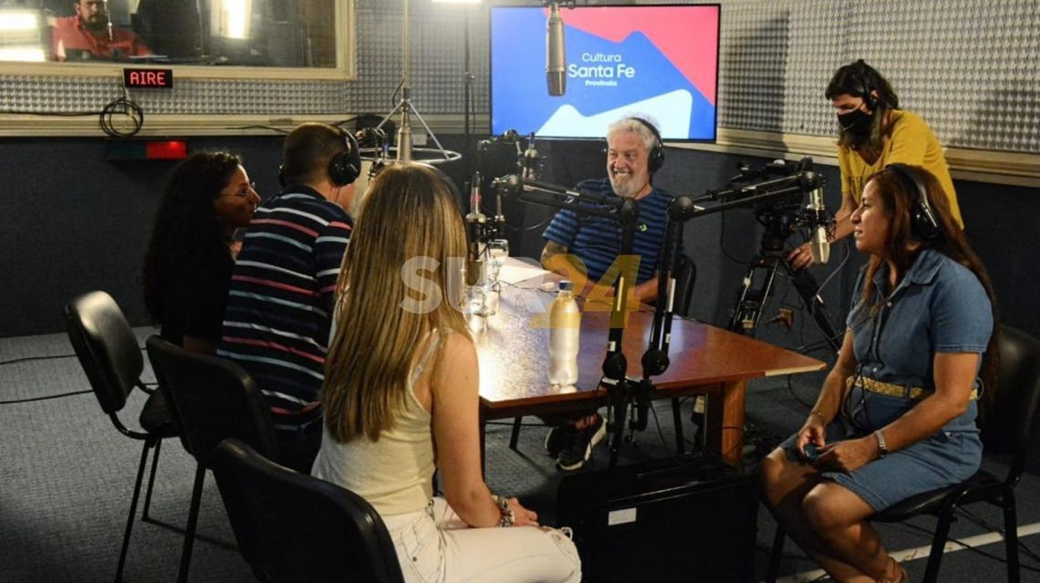 Segunda entrega de “El Hablador”, con el medio radial como eje