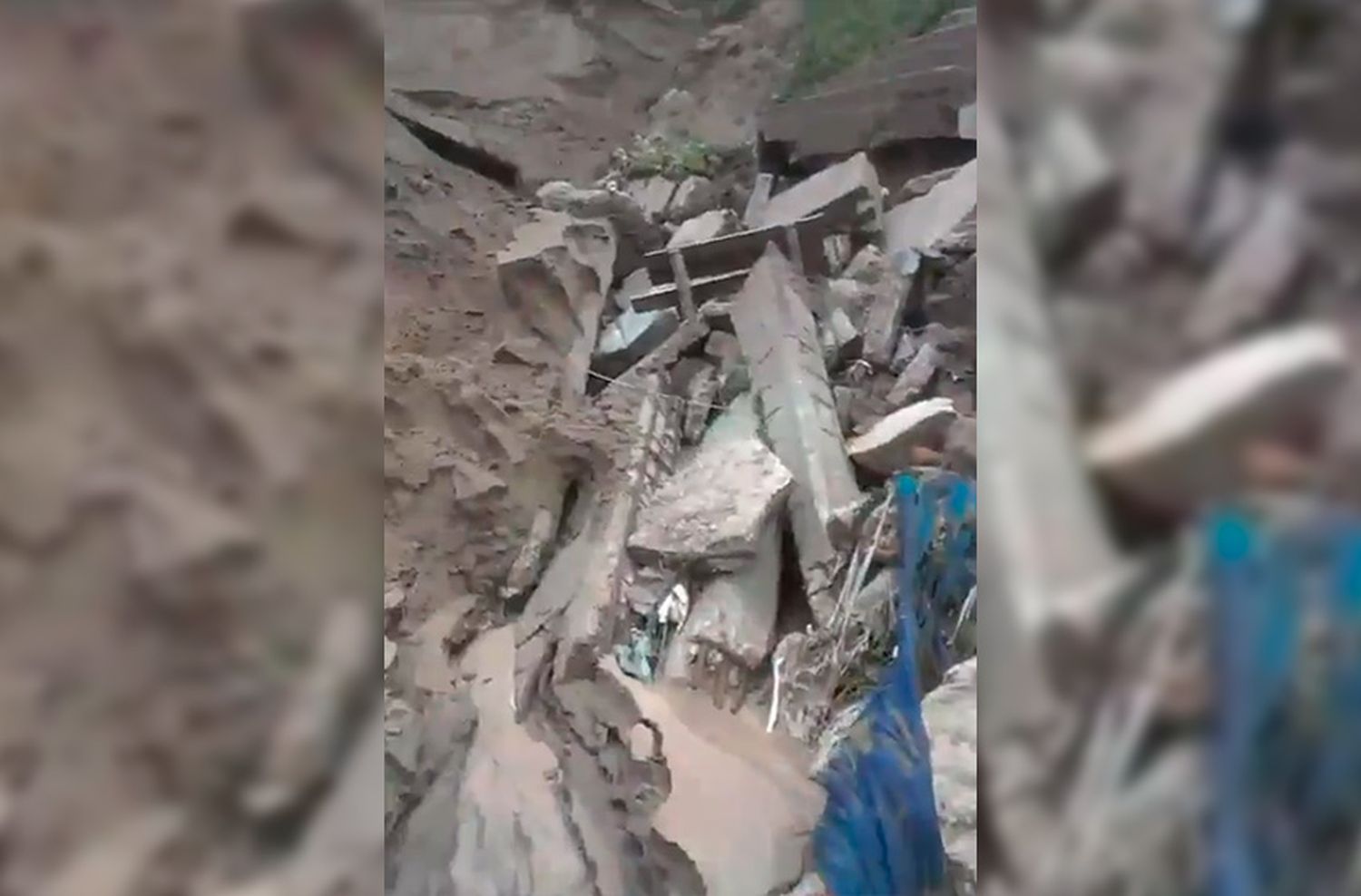 Por el temporal, se derrumbó una de las bajadas de Playa Serena