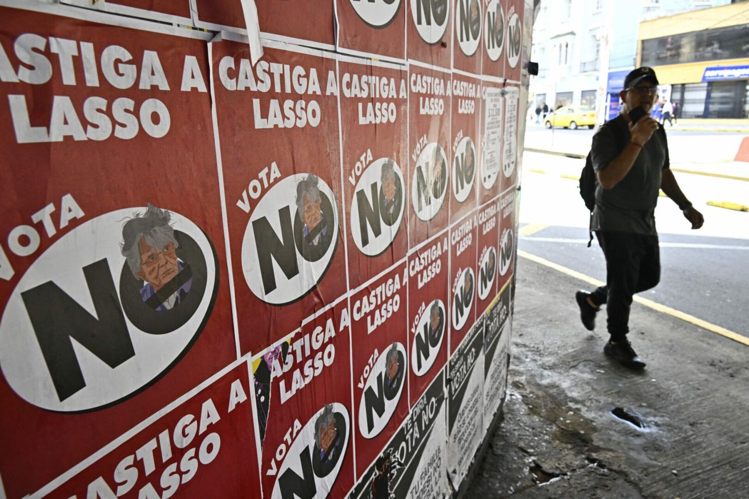 ¡REFERÉNDUM! ECUADOR decidirá este domingo si se apega a acuerdos de extradición