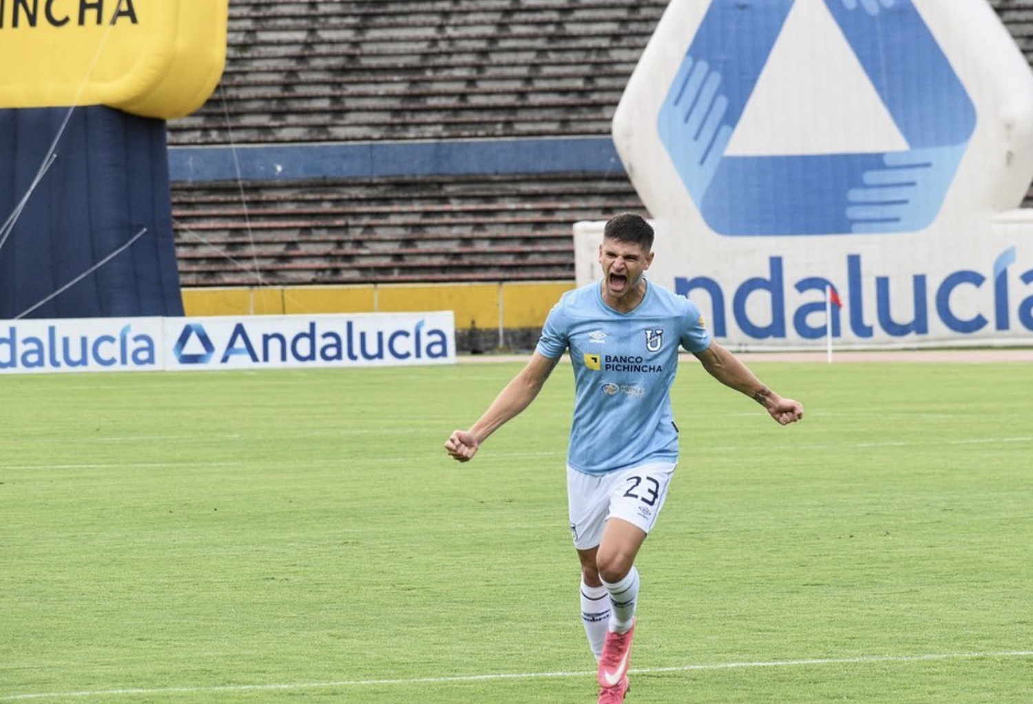 Fútbol: Tomás Oneto marcó en la goleada de Universidad Católica