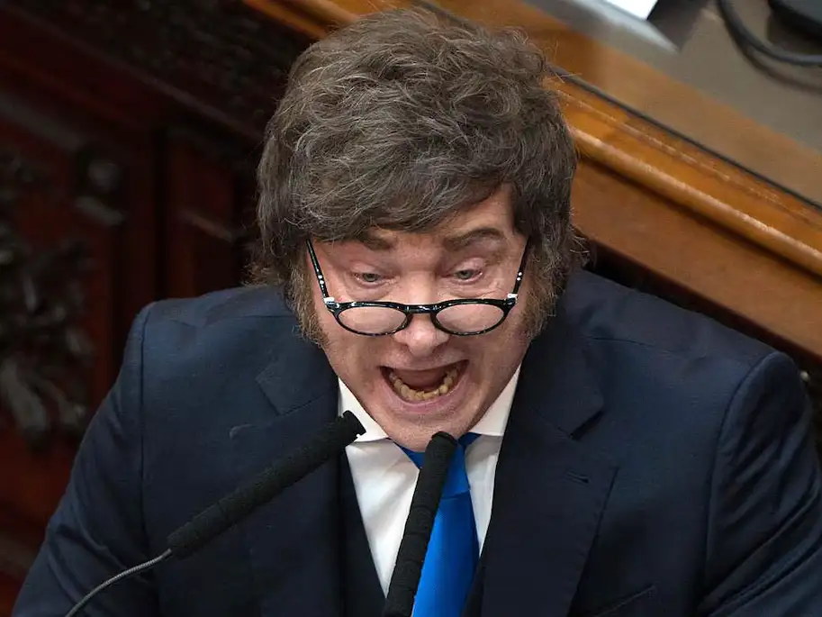 Según una encuesta, el 65% desaprueba a Milei y más del 60% votaría por un cambio en 2027