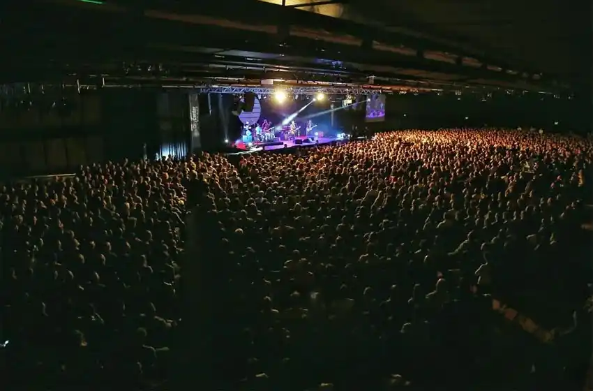 Jorge Drexler llegó a Rosario y conmocionó con su péndulo de emociones