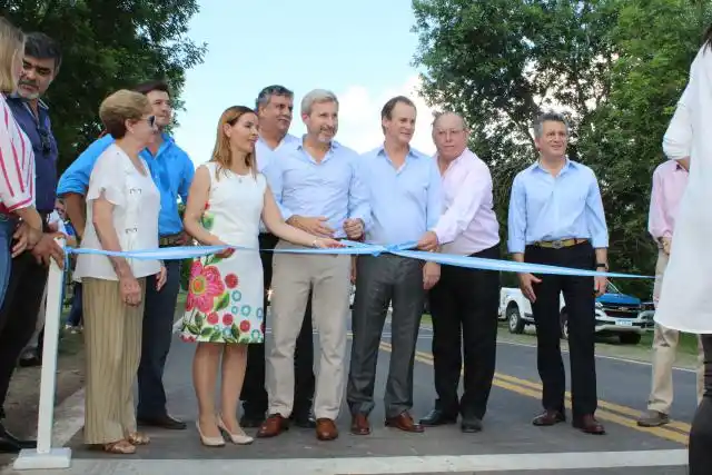 Se inauguró la repavimentación de Galarza hasta Ceibas y se comenzará el acceso a Puerto Ruiz