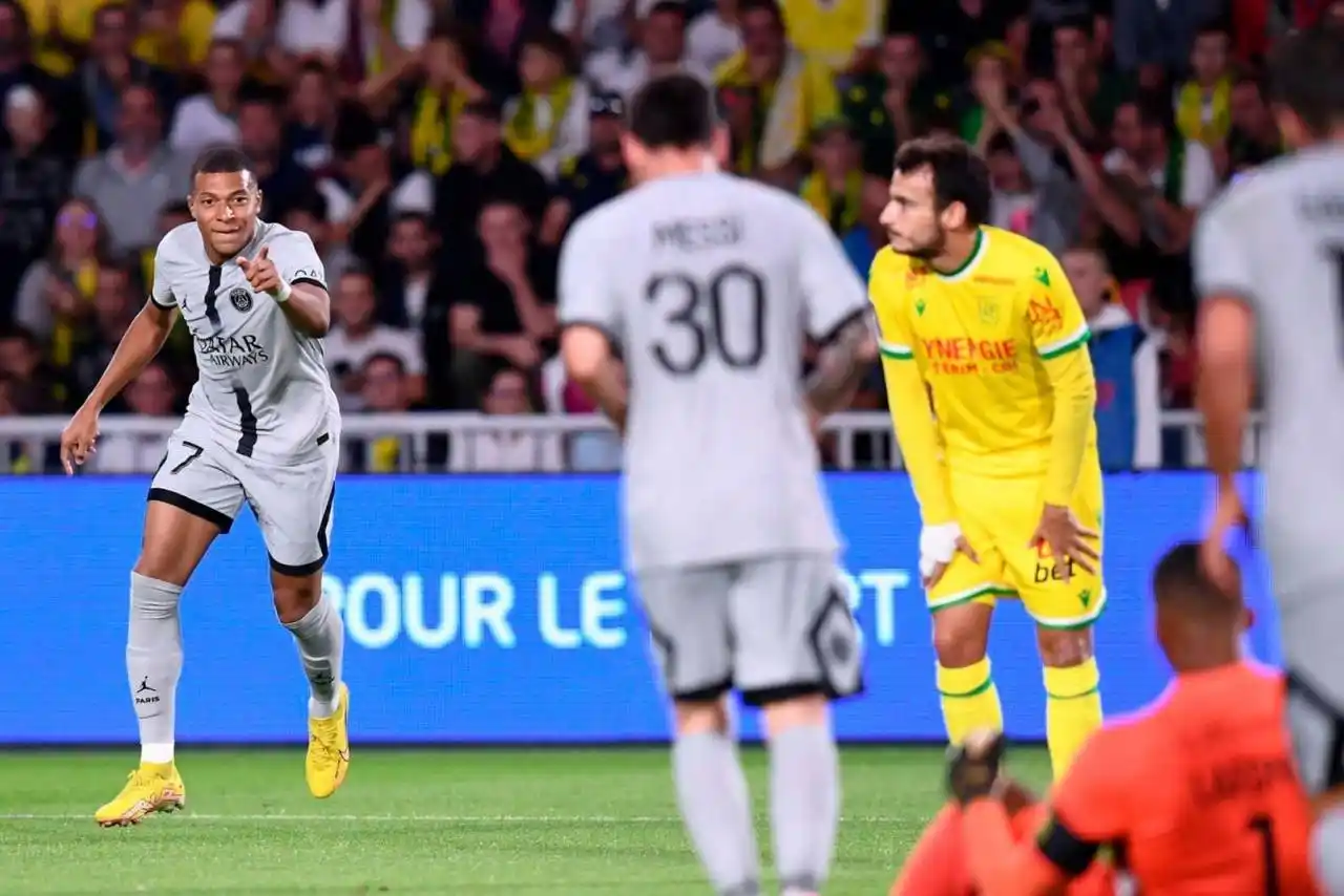 PSG, con Messi como asistidor, goleó al Nantes