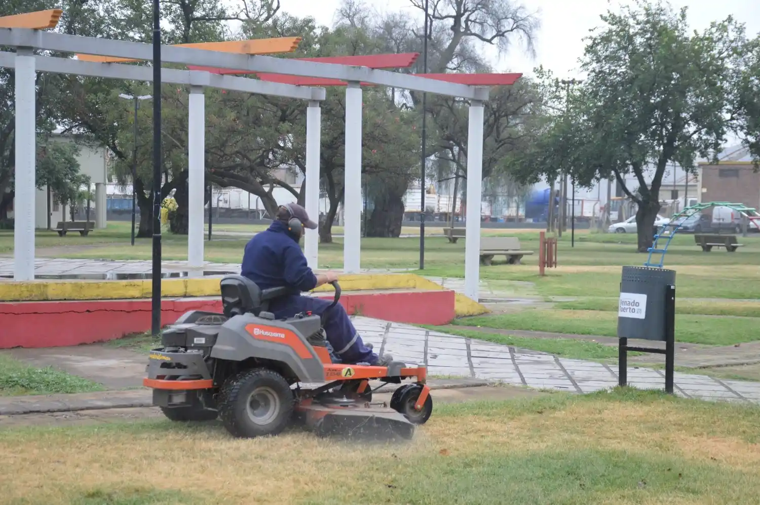 Trabajos de la Dirección de Espacios Públicos.