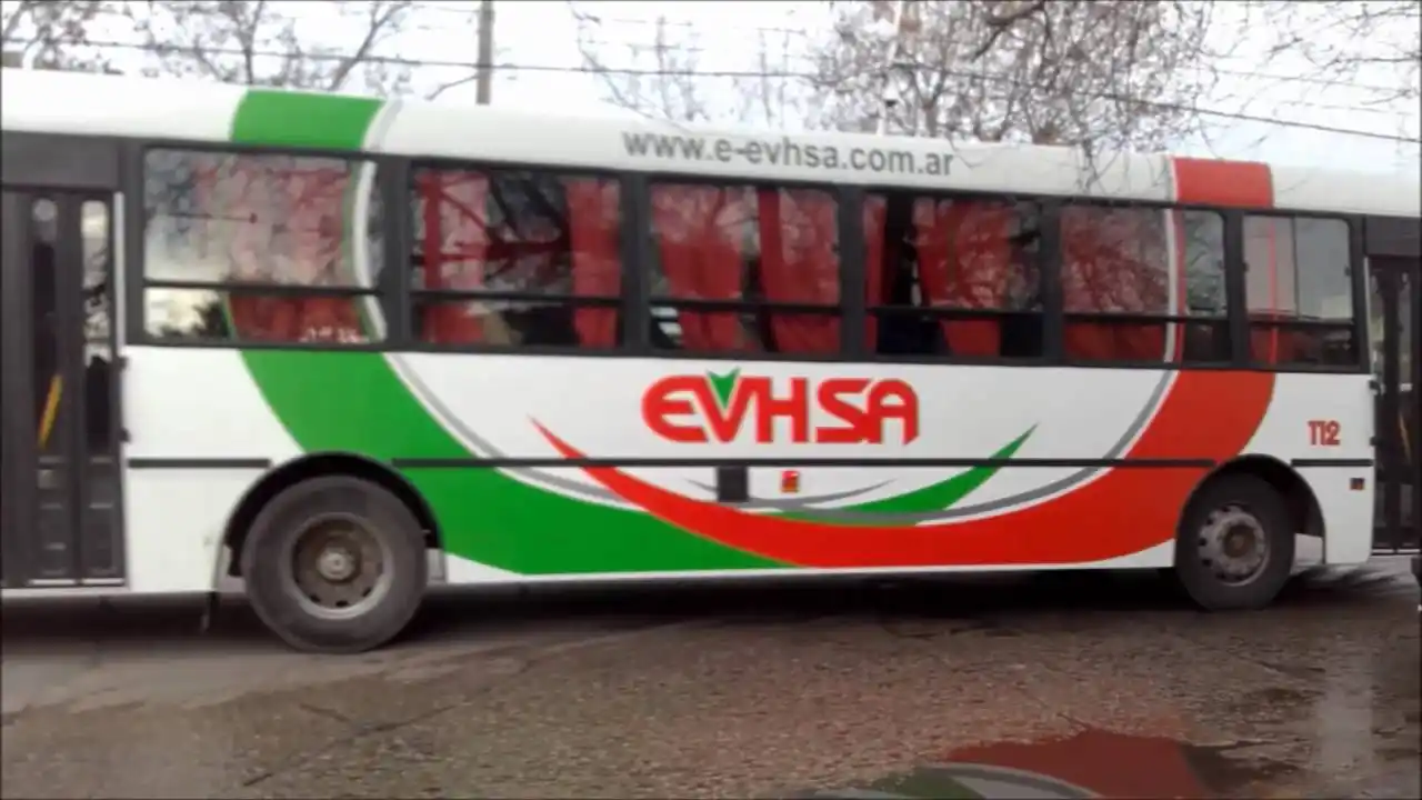 Levantaron el paro de transporte público y normalizan el servicio