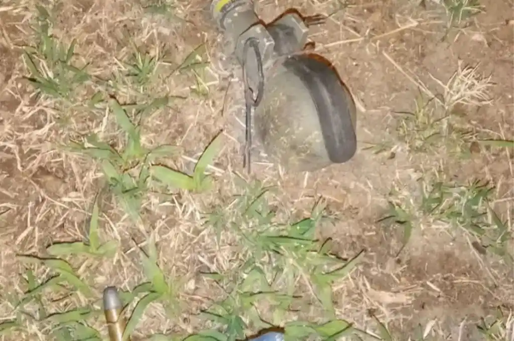 Córdoba: recolector de residuos halló una granada de mano en una bolsa de basura