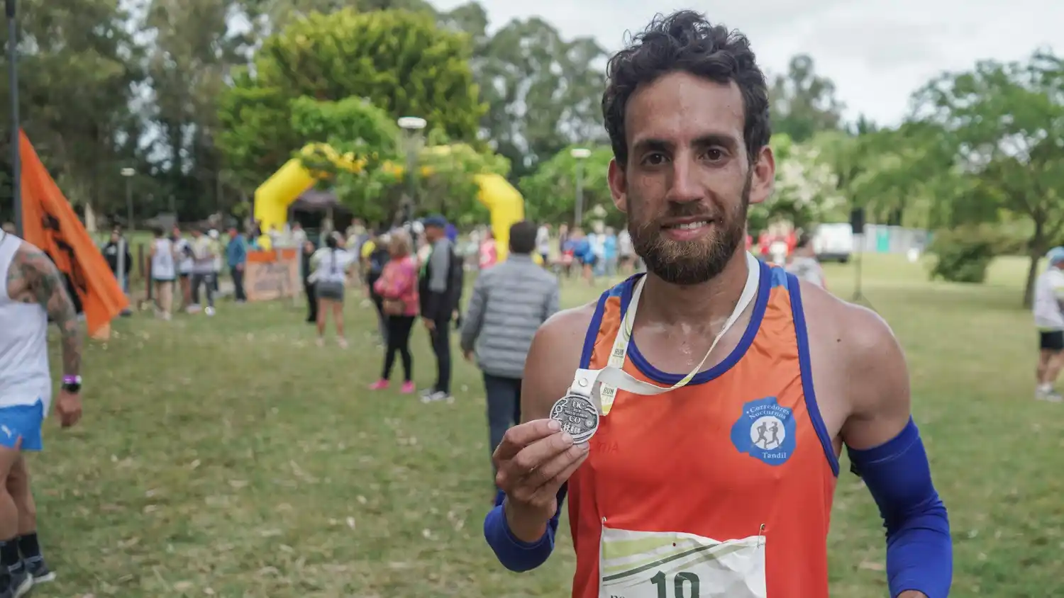 Tandilense. Julián Villalba ganó los 10K entre los caballeros