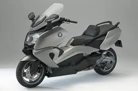 Llegan al mercado argentino los scooters de BMW