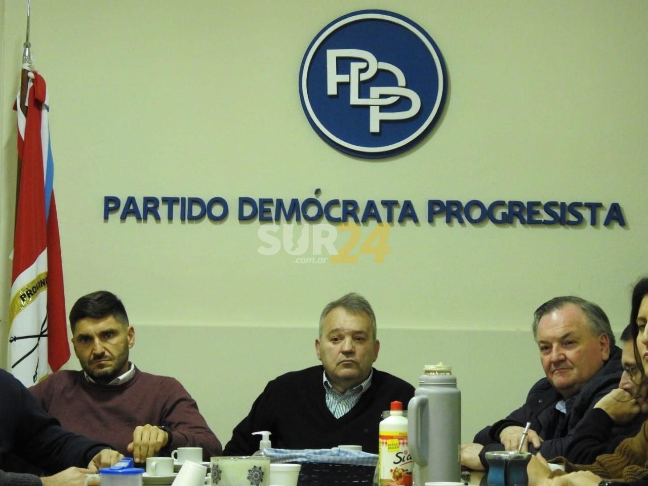 Convocatoria frentista del PDP a la oposición santafesina