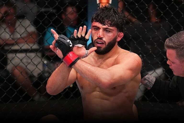 El impactante incidente de Arman Tsarukyan en UFC 300 y sus consecuencias 