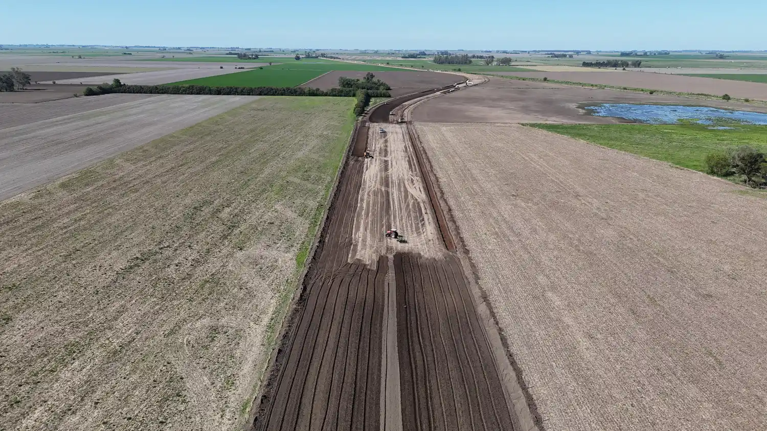Buen avance de obra en la ruta que conectará Miguel Torres y Chovet.
