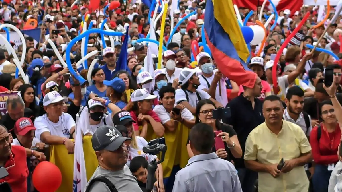 DESINFORMACIÓN Y OTROS DETALLES: 3 pautas que marcaron la campaña presidencial de Colombia