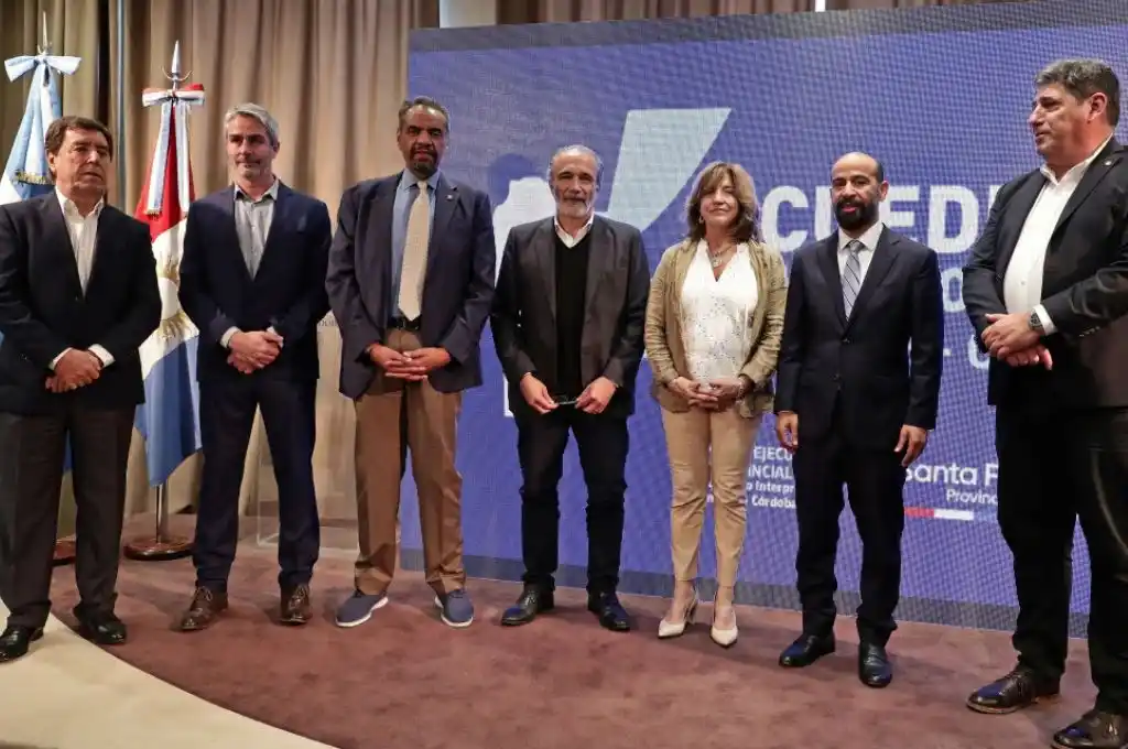 Acueducto biprovincial: Santa Fe y Córdoba presentaron la megaobra en Capital Federal