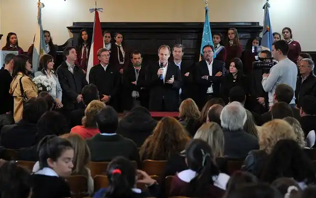 Firmaron el contrato de inicio de obra del Nacional: comienza en 30 días