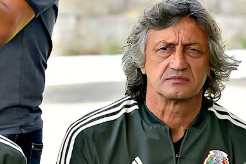 Scoponi se postuló para entrenador de Newell's: "Estoy a disposición para cuando el club decida que estoy apto"