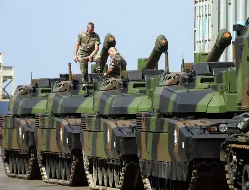 Hezbolá libanés arremete contra Israel: DISPARÓ AL MENOS 100 COHETES