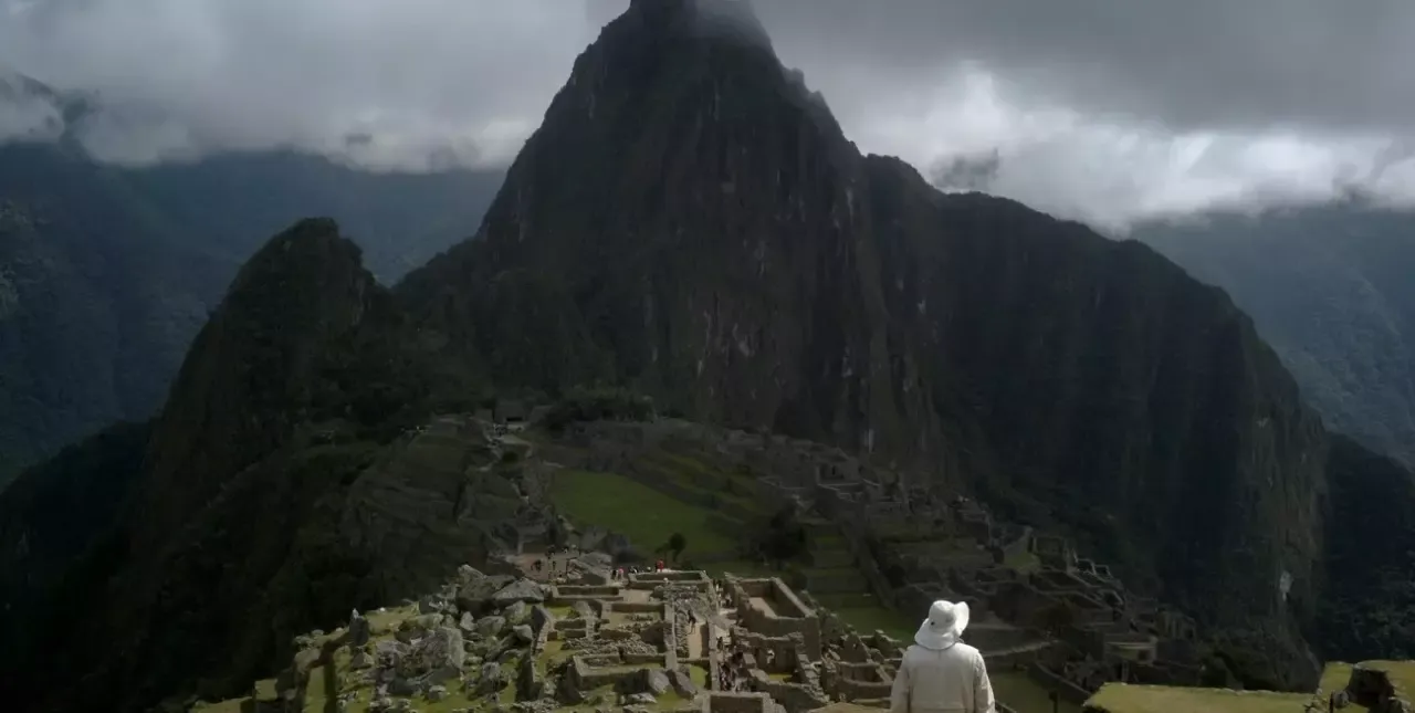 Crisis en Perú: por protestas bloquean trenes al Machu Picchu