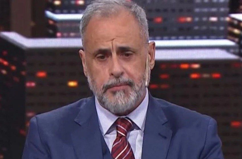 Jorge Rial anunció en vivo su renuncia y el final de TV Nostra