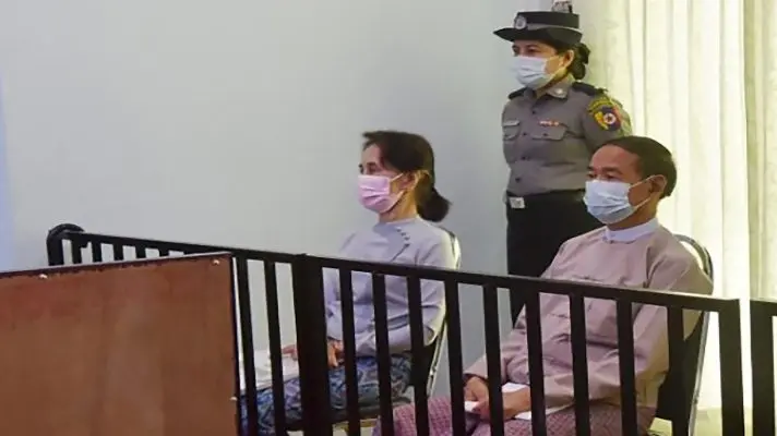 Condenada a 4 años de prisión en Birmania la NOBEL DE LA PAZ Aung San Suu Kyi