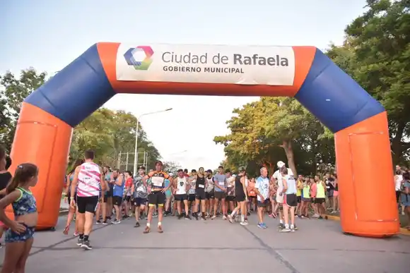 Exitosa maratón recreativa nocturna