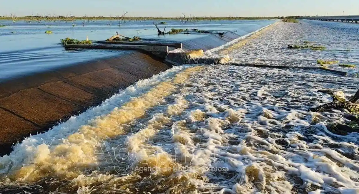 El Bañado La Estrella comenzó a alimentar acuíferos y ecosistemas naturales
